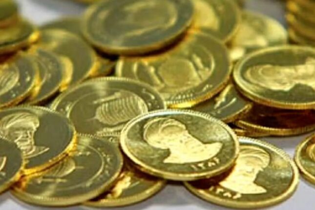 Əhali panika içində, dollar sürətlə bahalaşır, qızıl bazarı çökdü
