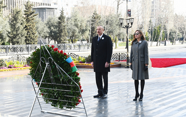 Prezident və xanımı “Ana harayı” abidəsini ziyarət etdi-FOTO