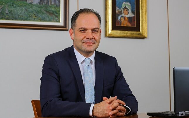 “Yapı Kredi Bank Azərbaycan”ın rəhbəri niyə işdən çıxıb?