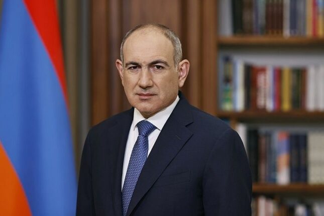 Paşinyan yeni konstitusiya üçün səsvermənin tarixini açıqladı