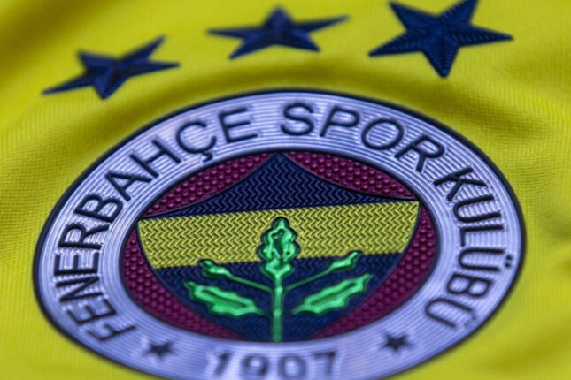 “Fənərbağça” bu ulduzunun maaşını azaldacaq