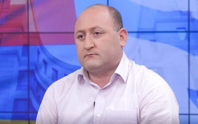 “Ermənistan Azərbaycanın tələblərini sevə-sevə yerinə yetirəcək”