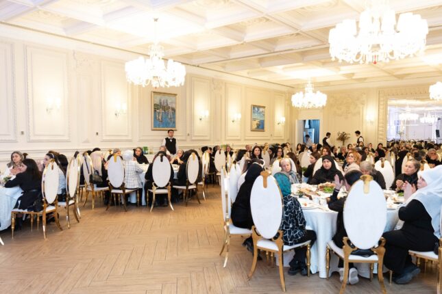 “Veysəloğlu” və “Zəfər” İctimai Birliyi 100-dən çox şəhid anası və xanımına iftar məclisi təşkil etdi