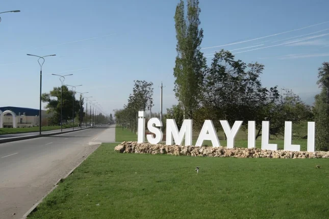 İsmayıllı sakinlərindən şikayət: “Avtobuslar yoxdur, taksilərin ümidinə qalmışıq”