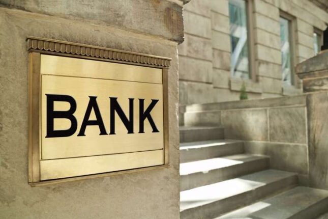 Bayram günlərində bu banklar işləyəcək – Siyahı