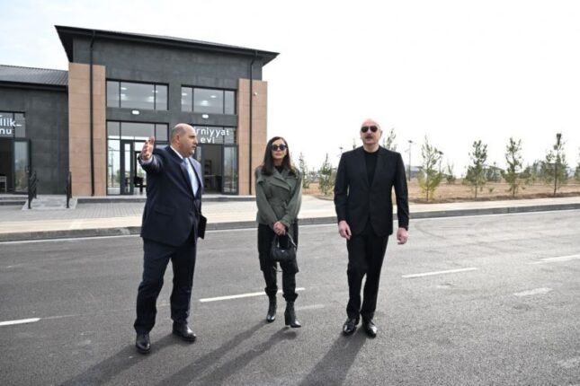 Prezident və birinci xanım Ağdamın Sarıcalı kəndinin birinci mərhələsinin açılışında iştirak ediblər