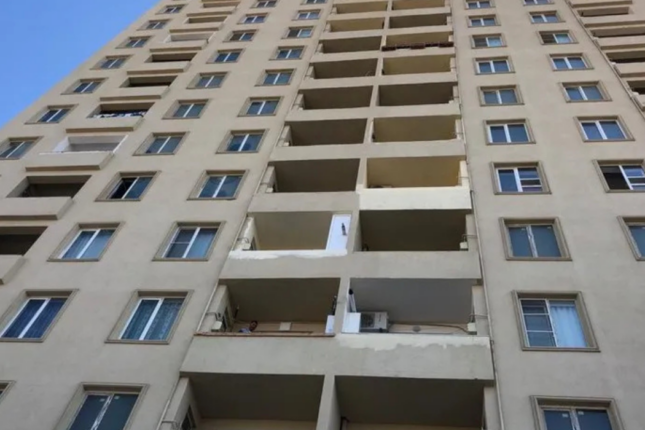 Qəzalı 9 mərtəbəli binalar da söküləcəkmi? – Açıqlama