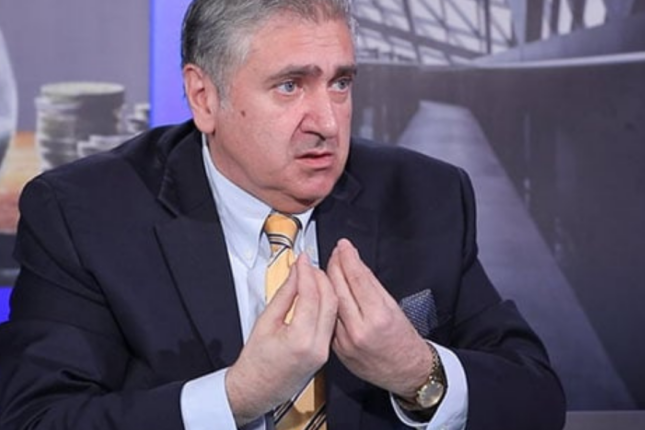 “Əliyev Paşinyanın boynuna ip salıb, ardıyca gəzdirir”