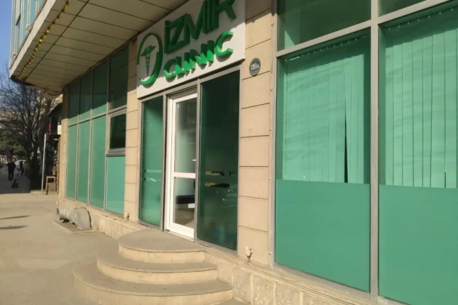 “İzmir” klinikasında pasiyenti bu hala saldılar-Fotofakt