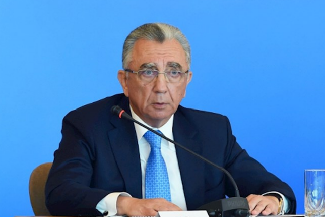 Eldar Əzizovun gülünc təklifinə reaksiya – “30 il dövlət məmuru olasan…”