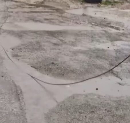 Məhəmmədi dairəsində təhlükəli hal… Elektrik naqili yola düşdü – Video