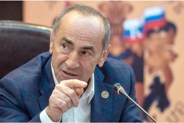 “Koçaryan yığdıqlarının bir hissəsini Qarabağ ermənilərinə versin”