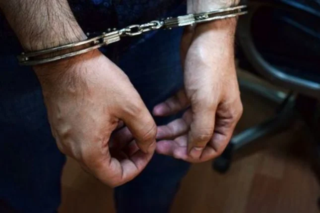 Xırdalanda arvadını pəncərədən ataraq öldürən şəxsə 16 il HƏBS