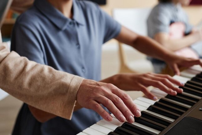 Son iki ayda 492 musiqi müəllimi attestasiyadan keçə bilməyib