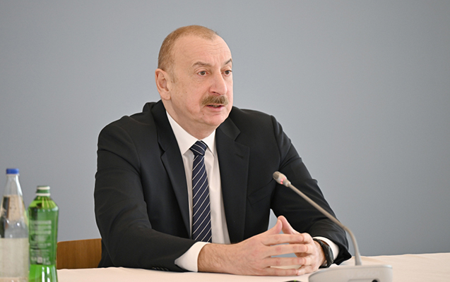 İlham Əliyev: “Dedilər ki, üzr istəməyəcəklər, elə deyil, Hikmət?” – VİDEO