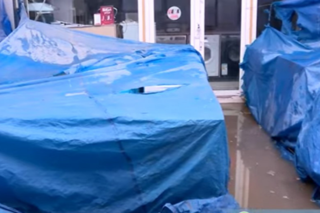 Mallar su altında qaldı, ziyan ödəniləcək? – VİDEO