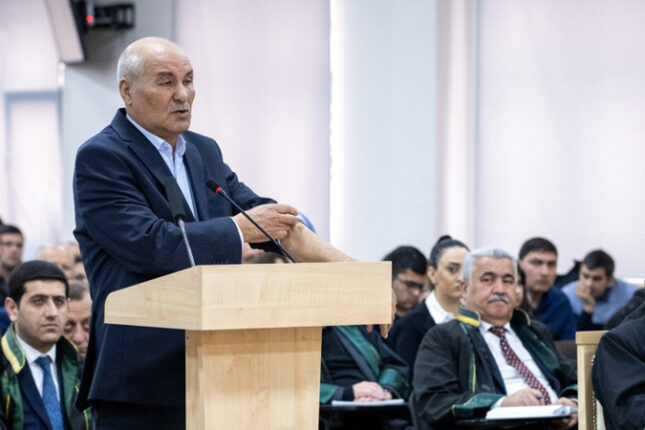Zərərçəkmiş şəxs Babayanı tanıdı: “Sən türksən” deyib məni təpiklədi”