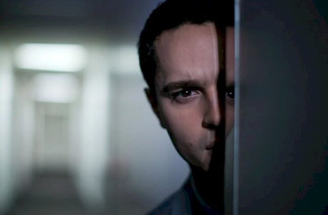 Gözləri görmür, amma qətl törədib – Bakıda qeyri-adi cinayət