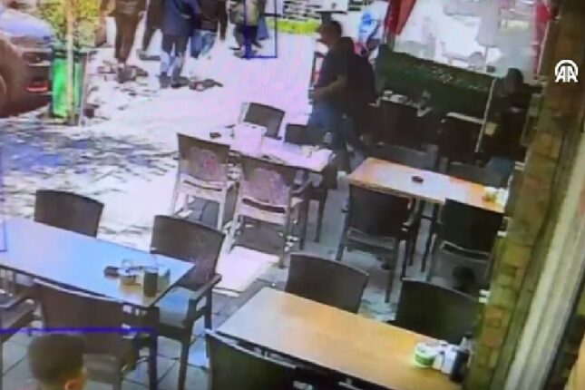 İstanbulda baş verən zəlzələ anı təhlükəsizlik kamerasına düşüb – VİDEO
