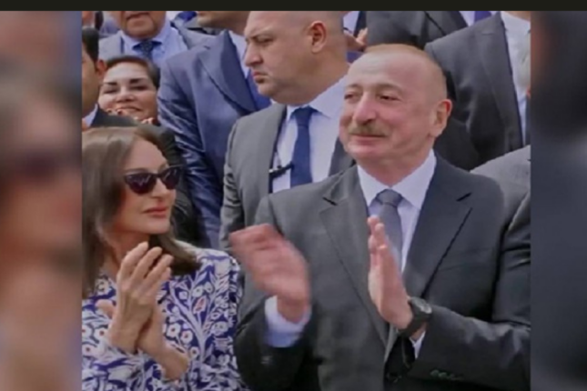 Prezidentin kövrəldiyi anlar (VİDEO)