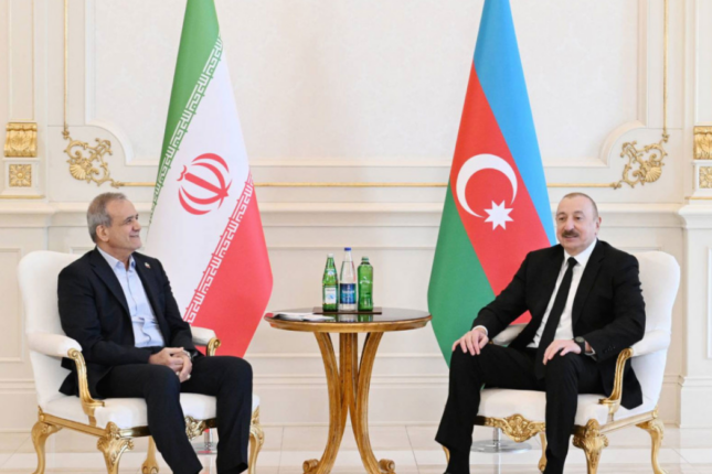 Məsud Pezeşkian İlham Əliyevə təbrik məktubu ünvanlayıb