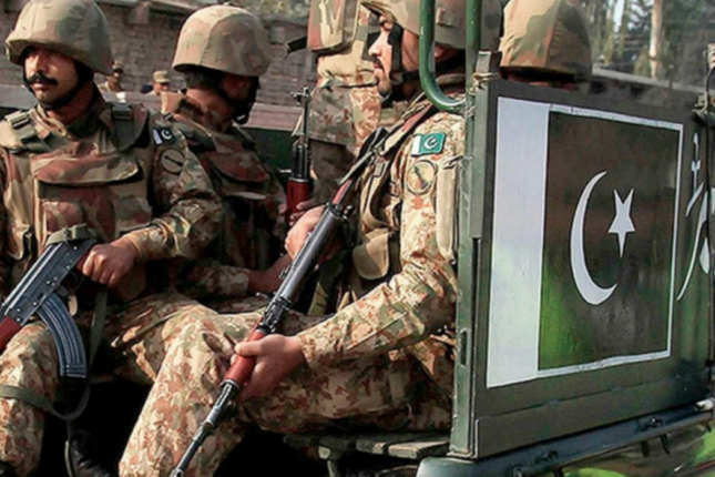 Pakistan Hindistanın 20 hərbi bazasını məhv edib: Kəşmirdə iki kənd azad edilib