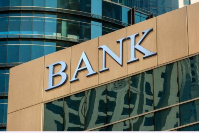 Büdcədə artıq qalan vəsaitlər bu banklara veriləcək – SİYAHI