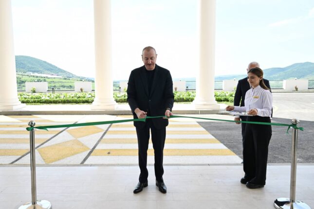 İlham Əliyev “Laçın” İstirahət Kompleksinin AÇILIŞINDA – FOTOLAR