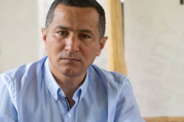 Erməni qubernatordan etiraf: “Azərbaycan kəndləri hədəfə almır, müharibə nağılları danışmayın”
