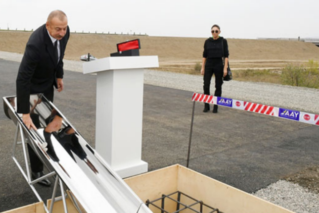 Şuşada inşa ediləcək dördüncü yaşayış kompleksinin təməli qoyulub