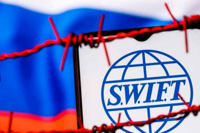 Aİ 20 bankın SWIFT-dən çıxarılmasını nəzərdən keçirir