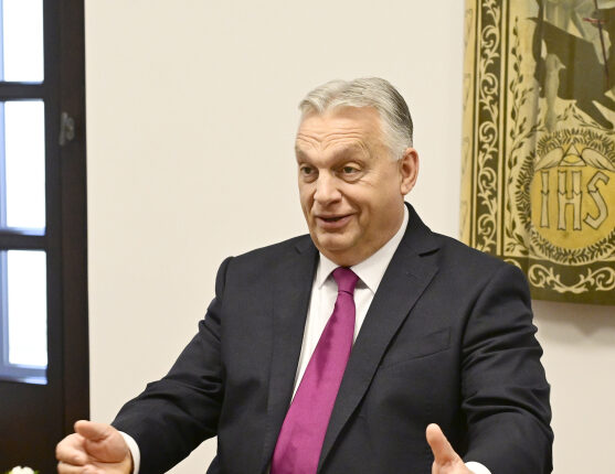 Orban Azərbaycanla Ermənistan arasında sülh sazişinin tezliklə imzalanacağına inanır