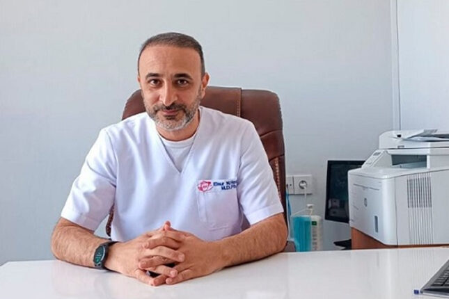 Maşınından və evindən silah tapılan həkim həbs edilib – İşini də itirib