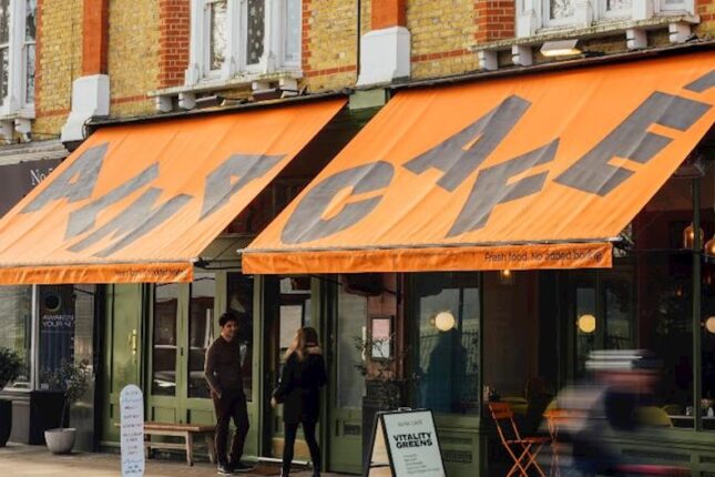 Londonda Bəxtiyar Sadıqlıya məxsus “Alma” kafesi 2 milyon zərər edib