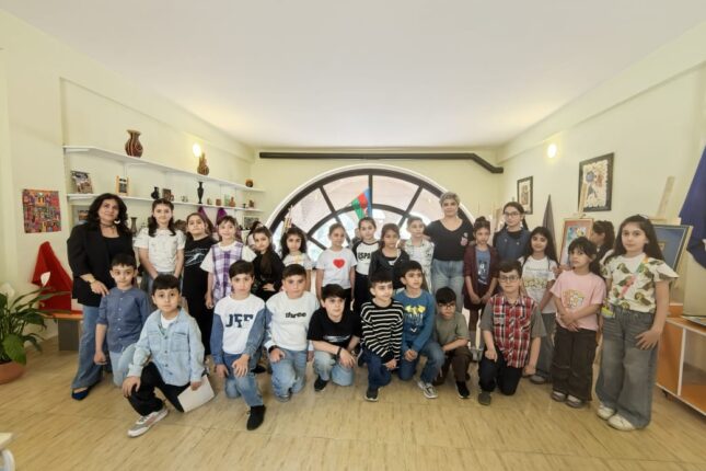 248 nömrəli məktəbin müəllimindən təqdirəlayiq addım – MÜSAHİBƏ