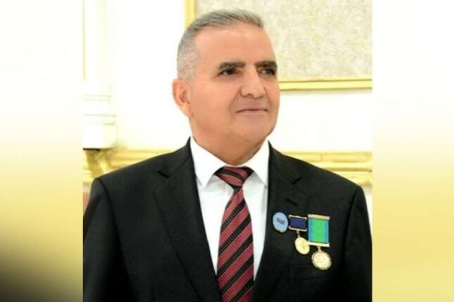 Yeni sədr bir gün sonra özü istefa verdi