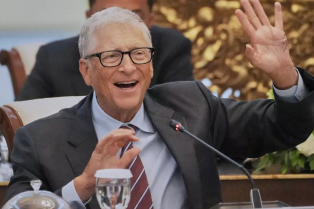 Bill Qeyts bütün sərvətini xeyriyyə işlərinə bağışlayacaq