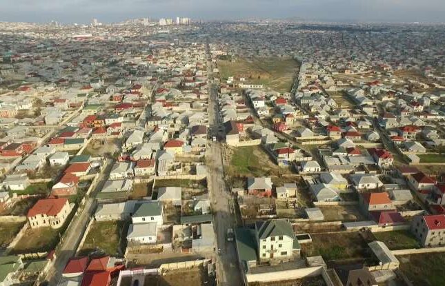 Bakının bu ərazilərindəki qanunsuz həyət evləri sökülə bilər – AÇIQLAMA