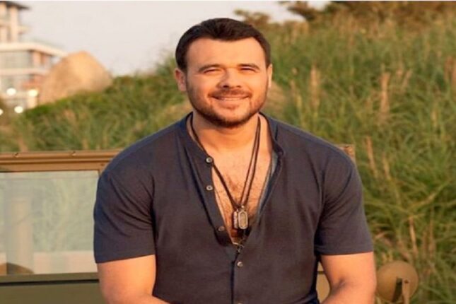 Emin Ağalarovun nənəsinin pullarını oğurladılar