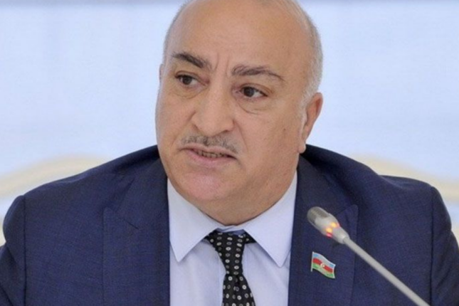 Tahir Kərimli: “Sənin hansı xərcin çoxalıb ki, parkinqin qiymətini iki dəfə artırırsan?”