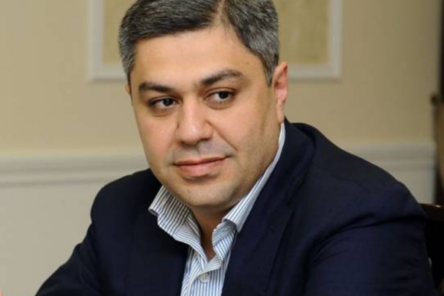 Venetsiyan Aİ müşahidəçilərinin kəşfiyyatla məşğul olduğunu düşünür