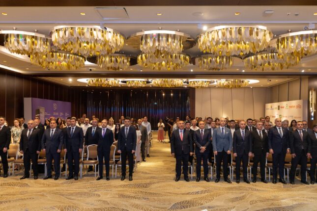 TŞİİB, Mətbuat Şurası və Veysəloğlu Şirkətlər Qrupu müsabiqə iştirakçıları olan jurnalistləri mükafatlandırdı