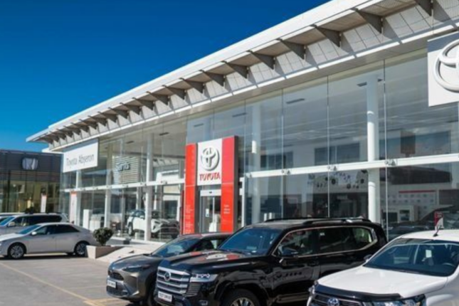 Nazirliyin tabeliyində olan qurum 78 min manata “Toyota Camry” alır