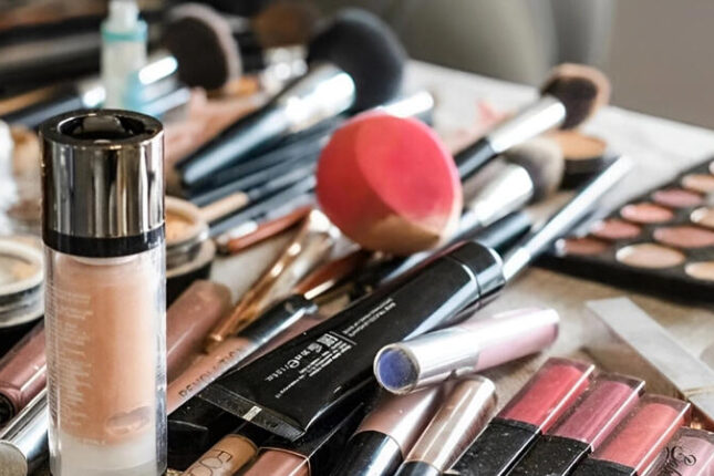 Kosmetik vasitələrin dəhşətli fəsadları üzə çıxdı