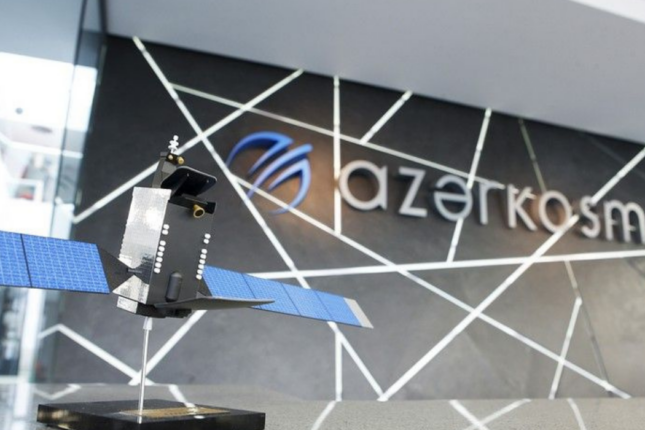 Azərkosmos motosiklet və qaldırıcı səbət ala bilmədi