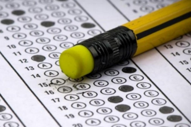 Azərbaycan dili fənni üzrə test imtahanı keçirilib
