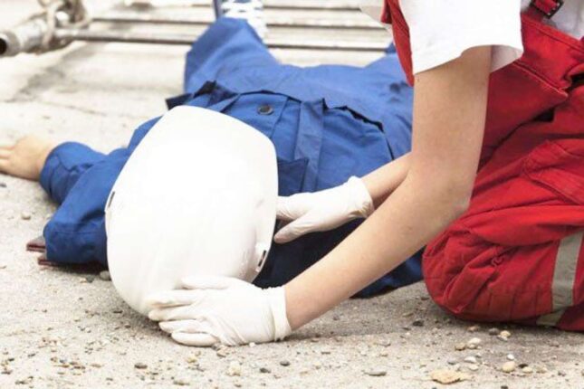 Mədəniyyət Evində FACİƏ: – Usta yıxılıb öldü