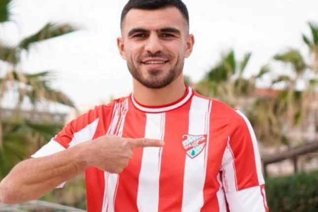 Azərbaycanlı futbolçu Türkiyə klubundan ayrılıb