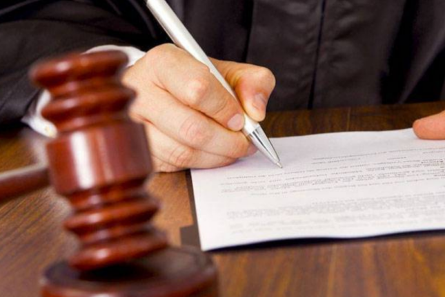 Külli miqdarda vəsaiti ölkədən çıxaran şirkət cərimələnib