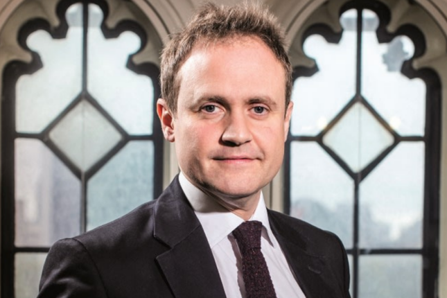 İngilis deputat İran əleyhinə kampaniya başladıb